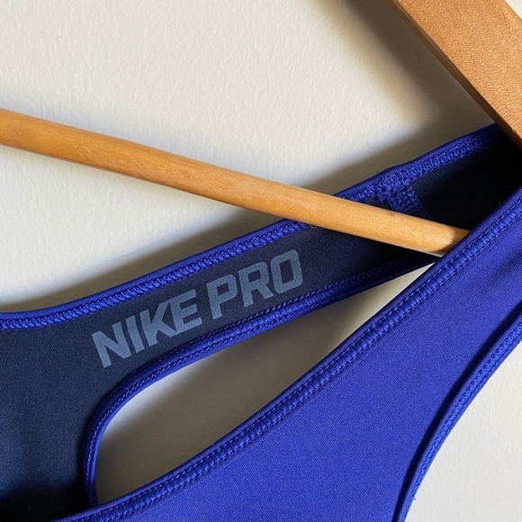 Nike‎ Pro Women's Blue/Purple Athletic Performance Running Tank Top Size Small - Picture 3 of 11
